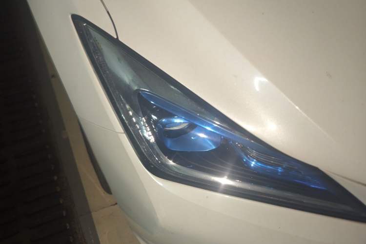 Used CHANGAN Eado New Energy 2019 EV460 Smart Edition Right Front Headlight