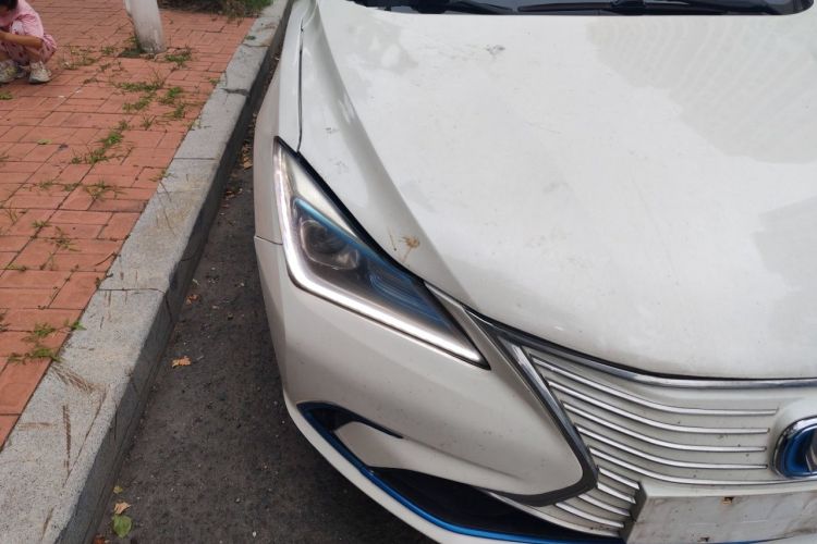 Used CHANGAN Eado New Energy 2019 EV460 Smart Edition Right Front Headlight