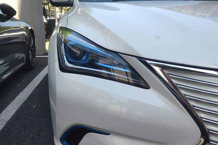 Used CHANGAN Eado New Energy 2019 EV460 Smart Edition Right Front Headlight
