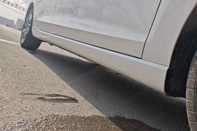 Used CHANGAN Eado New Energy 2019 EV460 Smart Edition Right Side Sill