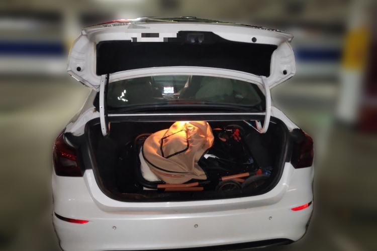Used CHANGAN Eado New Energy 2019 EV460 Smart Edition Trunk