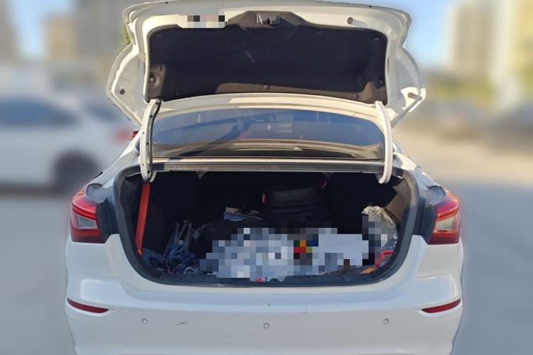 Used CHANGAN Eado New Energy 2019 EV460 Smart Edition Trunk