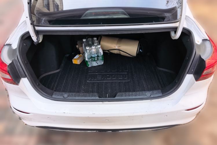 Used CHANGAN Eado New Energy 2019 EV460 Smart Edition Trunk