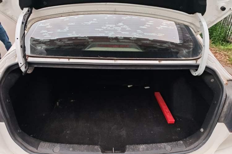 Used CHANGAN Eado New Energy 2019 EV460 Smart Edition Trunk