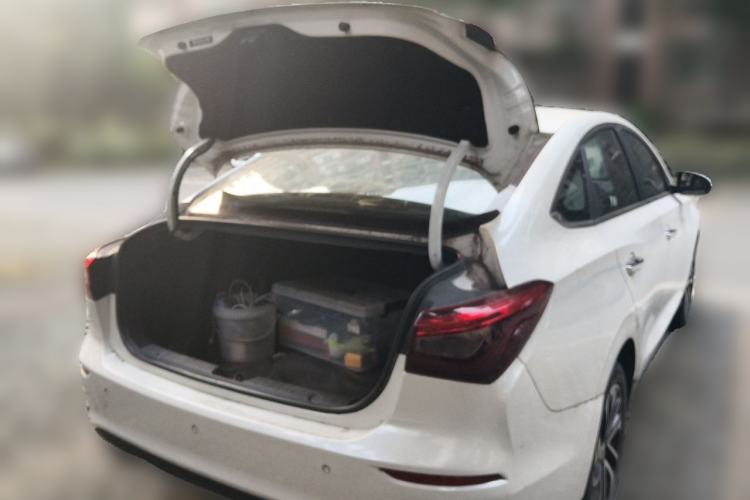 Used CHANGAN Eado New Energy 2019 EV460 Smart Edition Trunk