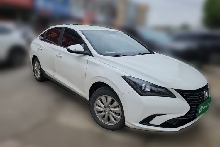 Used CHANGAN Eado New Energy  Front Right 45 Deg