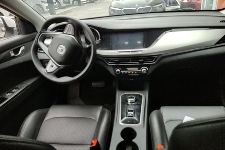 Used CHANGAN Eado New Energy 2022 EV460 Smart Ride-Hailing Edition – Lithium Iron Phosphate Center Console