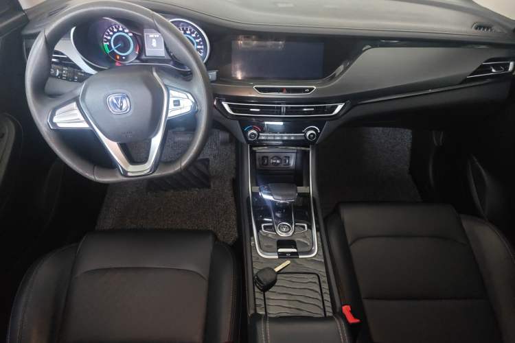 Used CHANGAN Eado New Energy 2022 EV460 Smart Ride-Hailing Edition – Lithium Iron Phosphate Center Console