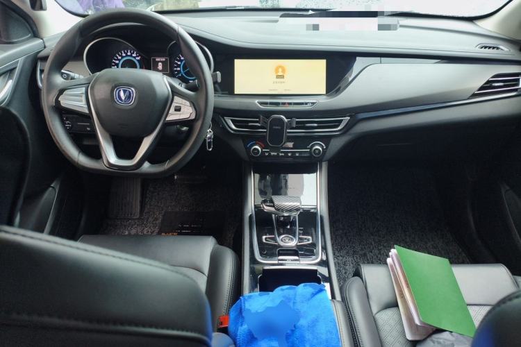 Used CHANGAN Eado New Energy 2022 EV460 Smart Ride-Hailing Edition – Lithium Iron Phosphate Center Console