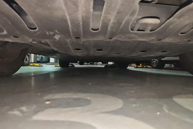 Used CHANGAN Eado New Energy 2022 EV460 Smart Ride-Hailing Edition – Lithium Iron Phosphate Chassis Front