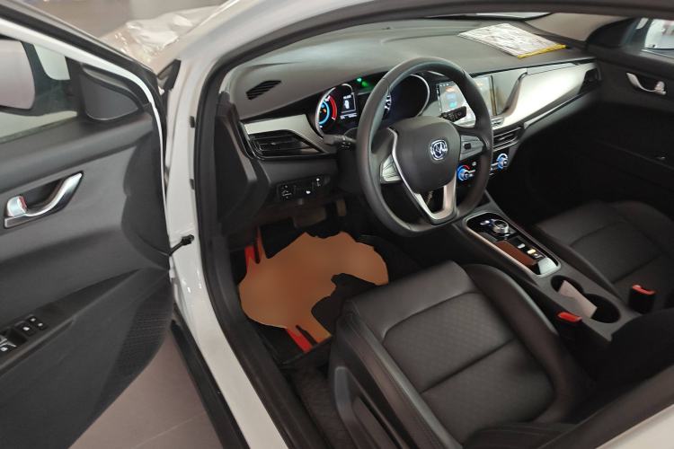 Used CHANGAN Eado New Energy 2022 EV460 Smart Ride-Hailing Edition – Lithium Iron Phosphate Driver Seat