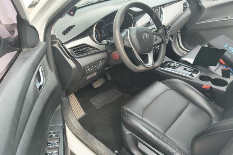 Used CHANGAN Eado New Energy 2022 EV460 Smart Ride-Hailing Edition – Lithium Iron Phosphate Driver Seat