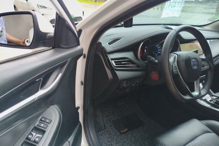 Used CHANGAN Eado New Energy 2022 EV460 Smart Ride-Hailing Edition – Lithium Iron Phosphate Driver Seat