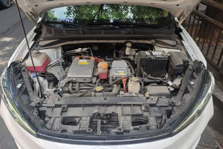 Used CHANGAN Eado New Energy 2022 Facelift EV460 Smart Online Ride-Hailing Version – Lithium Iron Phosphate Engine Bay