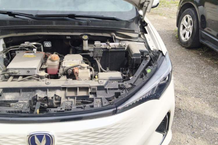 Used CHANGAN Eado New Energy 2022 EV460 Smart Ride-Hailing Edition – Lithium Iron Phosphate Engine Bay Left