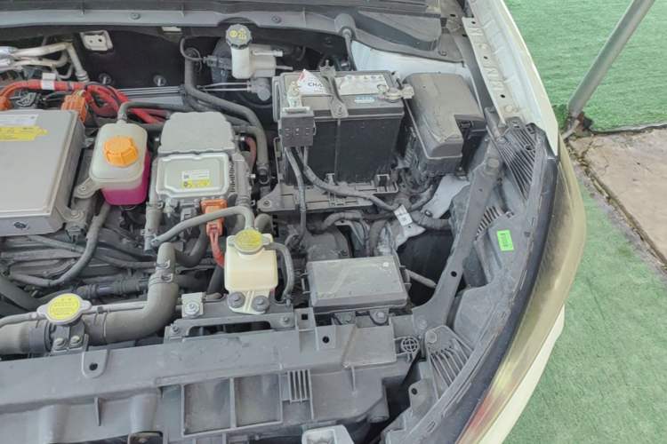 Used CHANGAN Eado New Energy 2022 EV460 Smart Ride-Hailing Edition – Lithium Iron Phosphate Engine Bay Left
