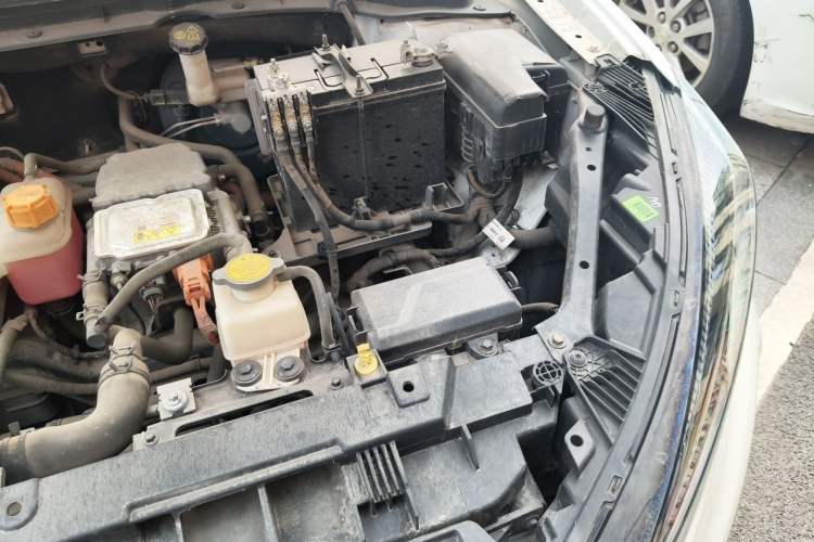 Used CHANGAN Eado New Energy 2022 EV460 Smart Ride-Hailing Edition – Lithium Iron Phosphate Engine Bay Left