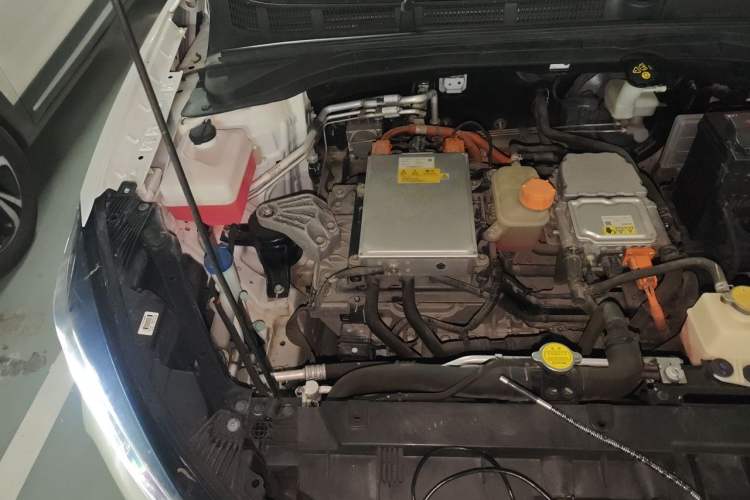 Used CHANGAN Eado New Energy 2022 EV460 Smart Ride-Hailing Edition – Lithium Iron Phosphate Engine Bay Right