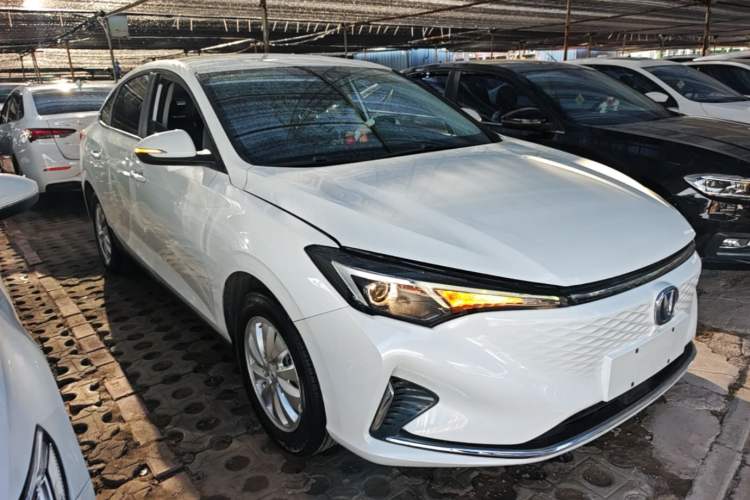 Used CHANGAN Eado New Energy 2022 EV460 Smart Ride-Hailing Edition – Lithium Iron Phosphate Exterior 1