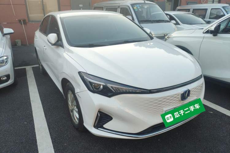 Used CHANGAN Eado New Energy 2022 EV460 Smart Ride-Hailing Edition – Lithium Iron Phosphate Exterior 2