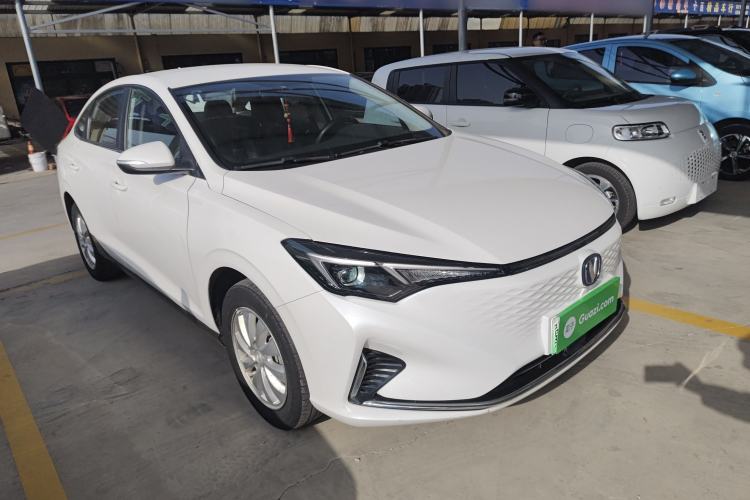 Used CHANGAN Eado New Energy 2022 EV460 Smart Ride-Hailing Edition – Lithium Iron Phosphate Exterior 2