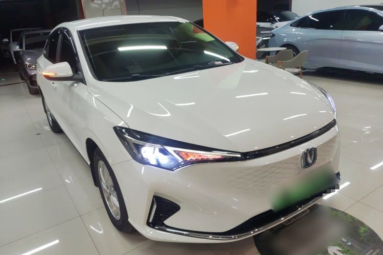 Used CHANGAN Eado New Energy 2022 EV460 Smart Ride-Hailing Edition – Lithium Iron Phosphate Exterior 2