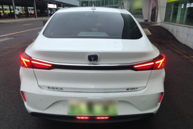 Used CHANGAN Eado New Energy 2022 EV460 Smart Ride-Hailing Edition – Lithium Iron Phosphate Exterior 4
