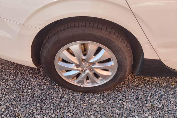 Used CHANGAN Eado New Energy 2022 EV460 Smart Ride-Hailing Edition – Lithium Iron Phosphate Exterior 4