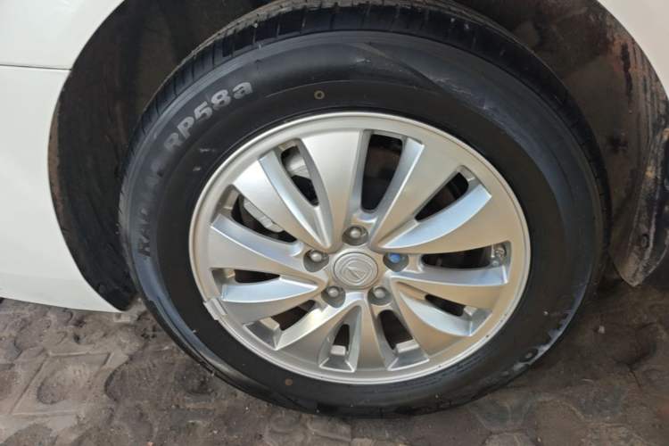 Used CHANGAN Eado New Energy 2022 EV460 Smart Ride-Hailing Edition – Lithium Iron Phosphate Exterior 5