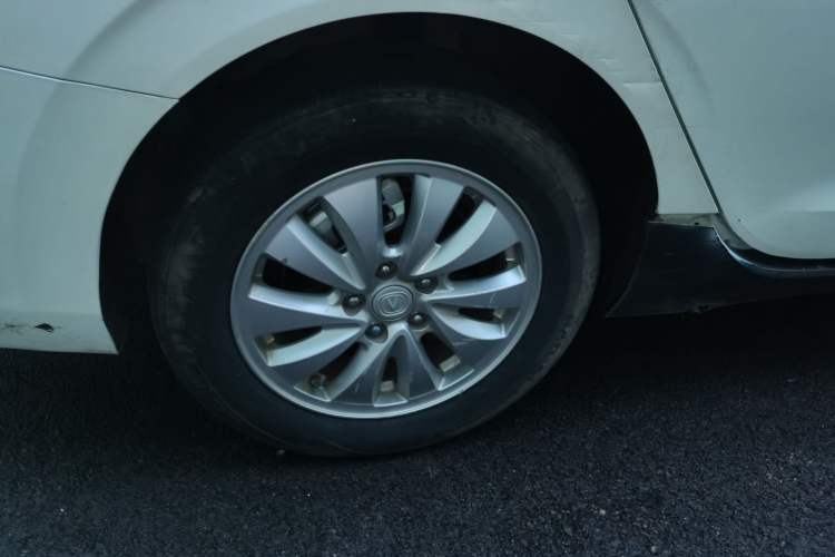 Used CHANGAN Eado New Energy 2022 EV460 Smart Ride-Hailing Edition – Lithium Iron Phosphate Exterior 8