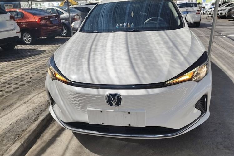 Used CHANGAN Eado New Energy 2022 EV460 Smart Ride-Hailing Edition – Lithium Iron Phosphate Front