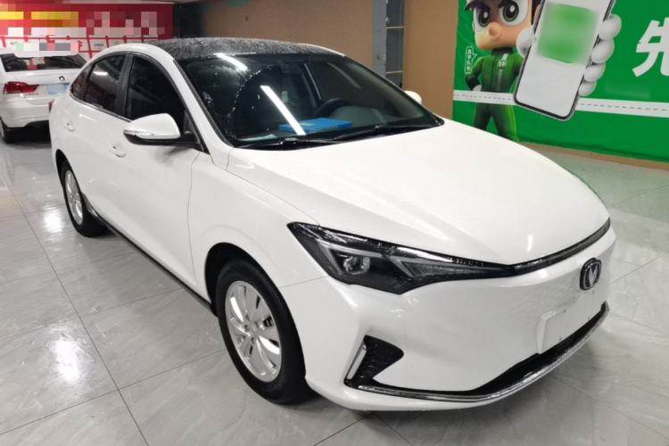 Used CHANGAN Eado New Energy 2022 EV460 Smart Ride-Hailing Edition – Lithium Iron Phosphate Front Right 45 Deg