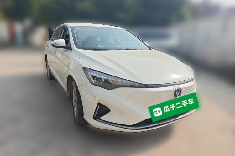 Used CHANGAN Eado New Energy 2022 EV460 Smart Ride-Hailing Edition – Lithium Iron Phosphate Front Right 45 Deg
