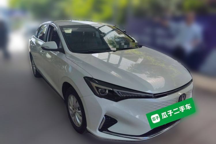 Used CHANGAN Eado New Energy 2022 EV460 Smart Ride-Hailing Edition – Lithium Iron Phosphate Front Right 45 Deg