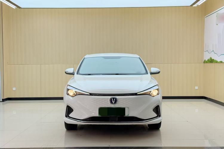 Used CHANGAN Eado New Energy 2022 EV460 Smart Ride-Hailing Edition – Lithium Iron Phosphate Front