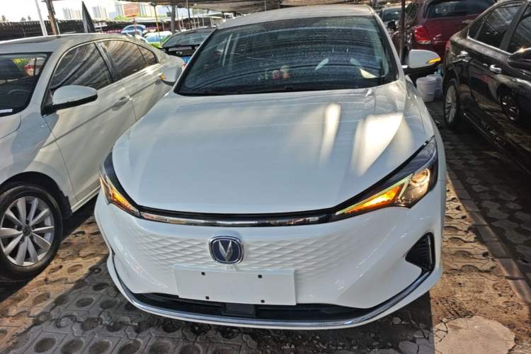 Used CHANGAN Eado New Energy 2022 EV460 Smart Ride-Hailing Edition – Lithium Iron Phosphate Front