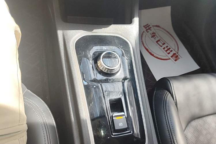 Used CHANGAN Eado New Energy 2022 EV460 Smart Ride-Hailing Edition – Lithium Iron Phosphate Gear Lever