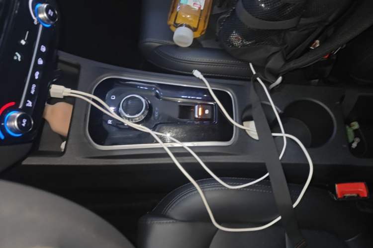 Used CHANGAN Eado New Energy 2022 EV460 Smart Ride-Hailing Edition – Lithium Iron Phosphate Gear Lever