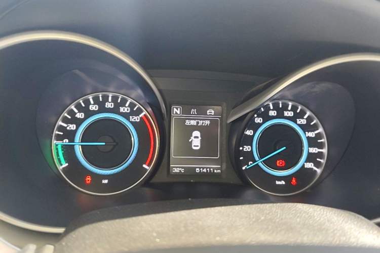 Used CHANGAN Eado New Energy 2022 EV460 Smart Ride-Hailing Edition – Lithium Iron Phosphate Instrument Cluster