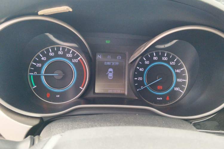 Used CHANGAN Eado New Energy 2022 EV460 Smart Ride-Hailing Edition – Lithium Iron Phosphate Instrument Cluster