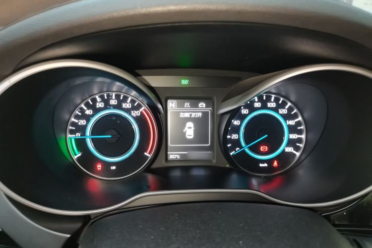 Used CHANGAN Eado New Energy 2022 EV460 Smart Ride-Hailing Edition – Lithium Iron Phosphate Instrument Cluster