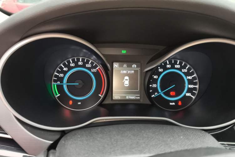 Used CHANGAN Eado New Energy 2022 EV460 Smart Ride-Hailing Edition – Lithium Iron Phosphate Instrument Cluster