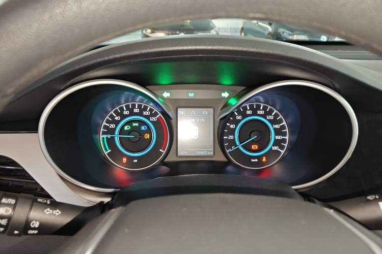 Used CHANGAN Eado New Energy 2022 EV460 Smart Ride-Hailing Edition – Lithium Iron Phosphate Instrument Cluster
