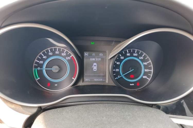 Used CHANGAN Eado New Energy 2022 EV460 Smart Ride-Hailing Edition – Lithium Iron Phosphate Instrument Cluster