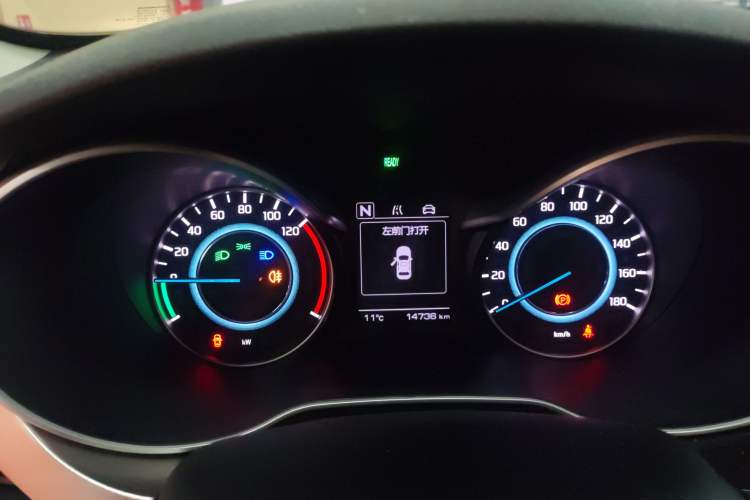 Used CHANGAN Eado New Energy 2022 EV460 Smart Ride-Hailing Edition – Lithium Iron Phosphate Instrument Cluster