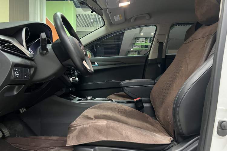 Used CHANGAN Eado New Energy 2022 EV460 Smart Ride-Hailing Edition – Lithium Iron Phosphate Interior 2