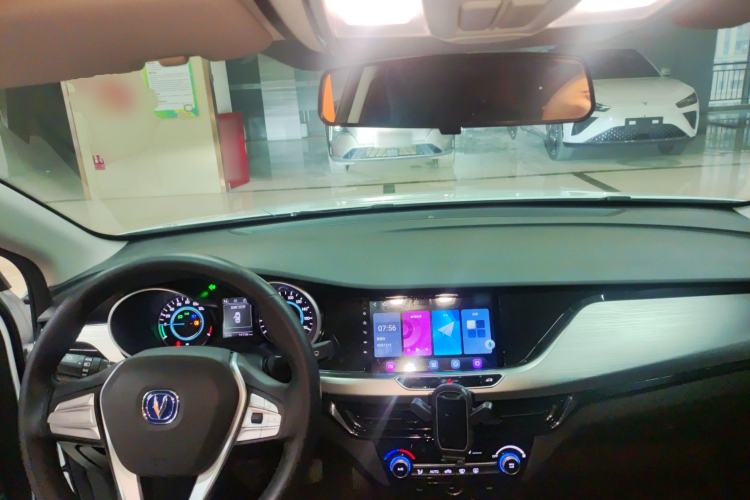 Used CHANGAN Eado New Energy 2022 EV460 Smart Ride-Hailing Edition – Lithium Iron Phosphate Interior 2
