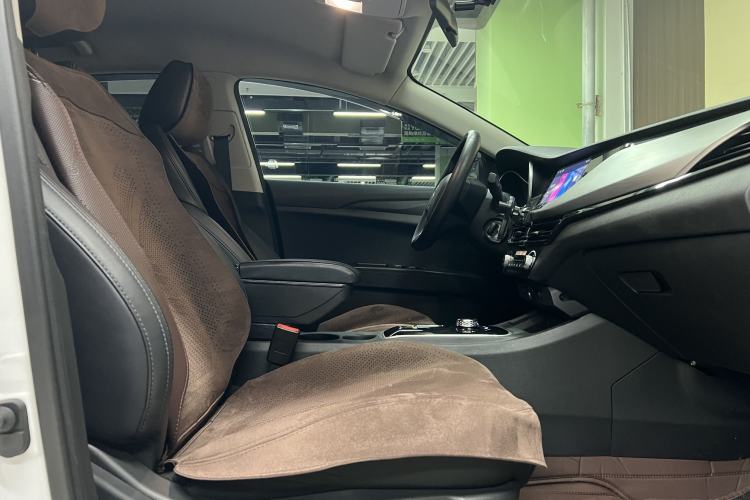 Used CHANGAN Eado New Energy 2022 EV460 Smart Ride-Hailing Edition – Lithium Iron Phosphate Interior 3