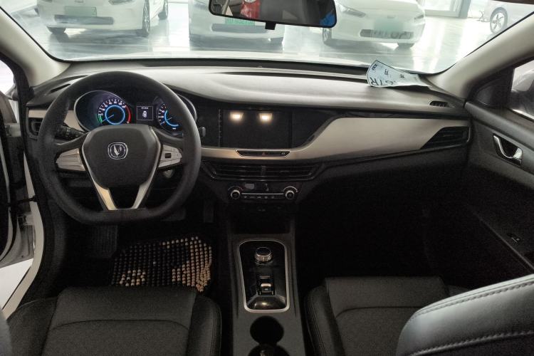 Used CHANGAN Eado New Energy 2022 EV460 Smart Ride-Hailing Edition – Lithium Iron Phosphate Interior 3