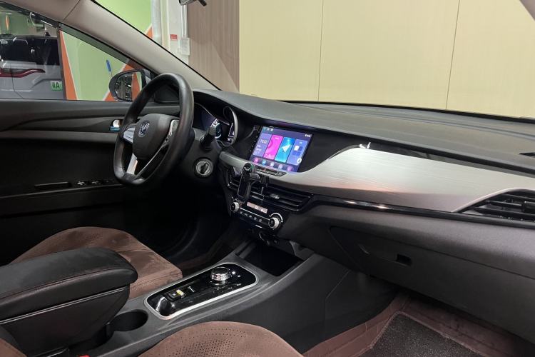 Used CHANGAN Eado New Energy 2022 EV460 Smart Ride-Hailing Edition – Lithium Iron Phosphate Interior 4